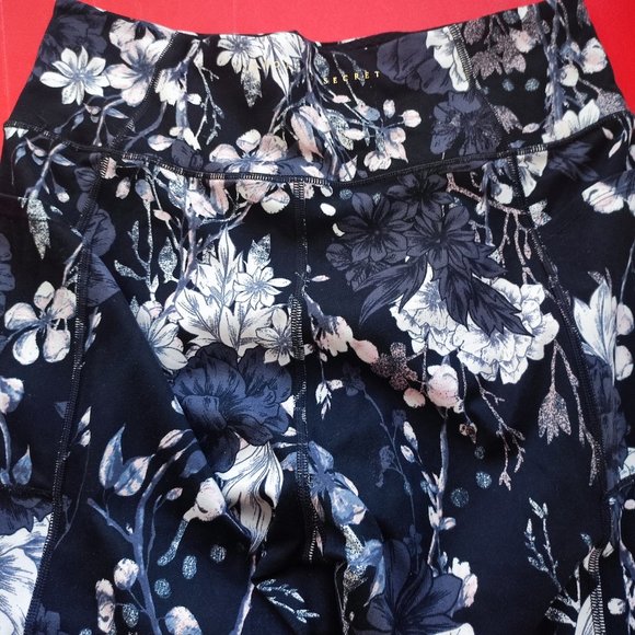 Victoria's Secret white floral design leggings black women's size 14 - Picture 4 of 6